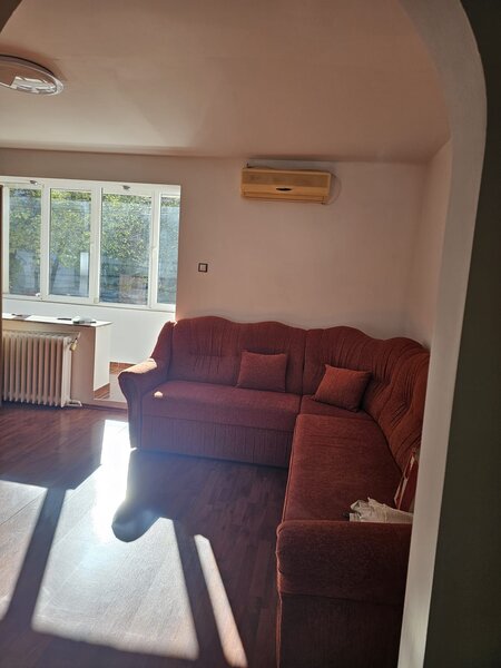 Drumul Taberei, Auchan,